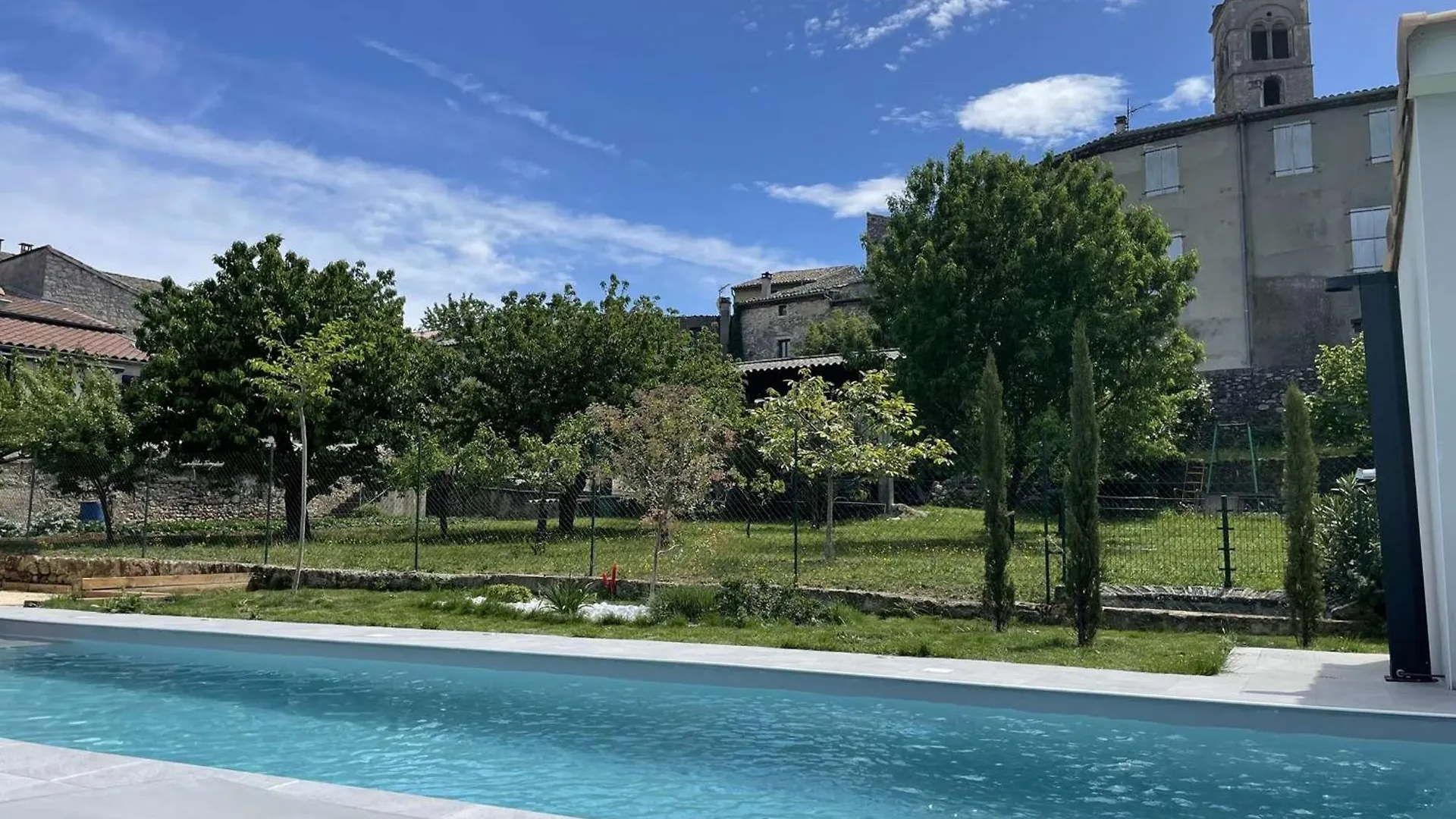 Villa Moderne Avec Piscine Privee Et Grand Terrain En Centre-Ville - Fr-1-382-208 Vallon-Pont-d'Arc 0*,