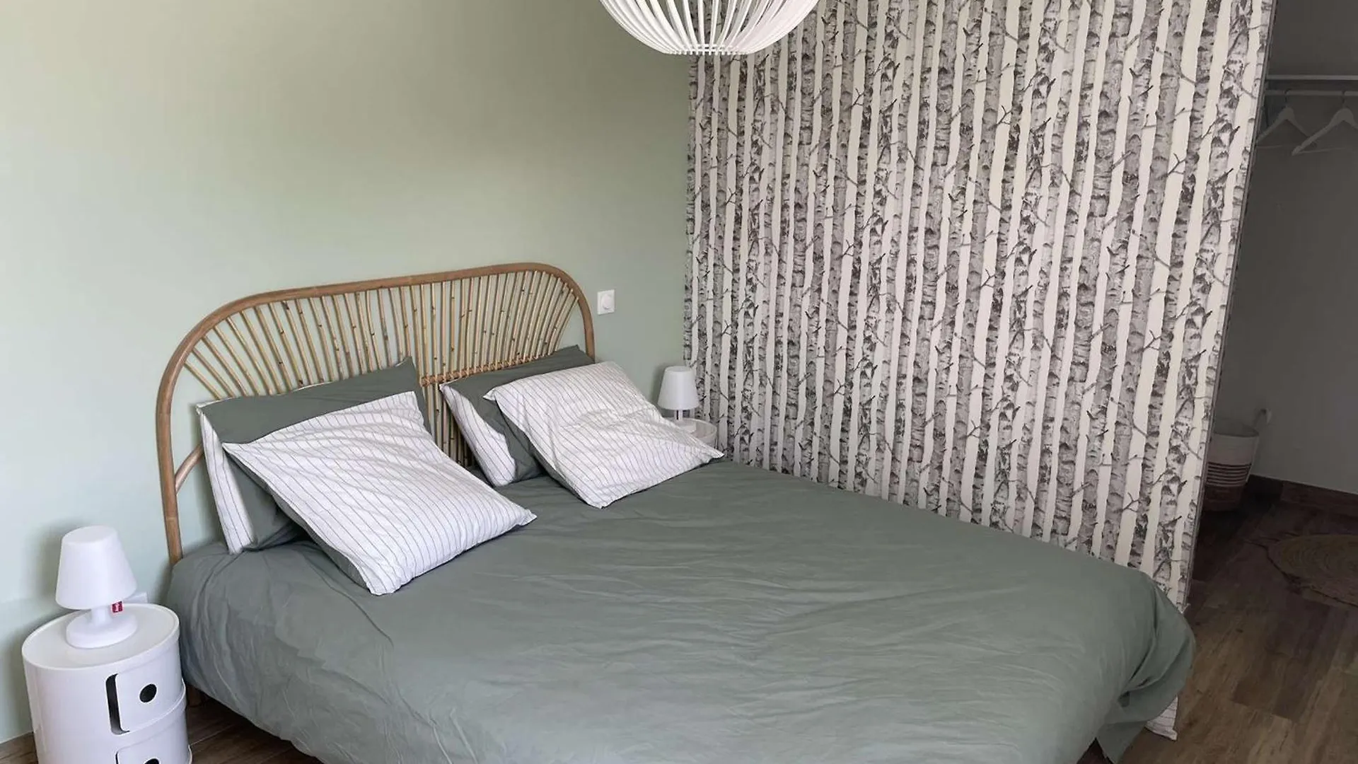 Villa Moderne Avec Piscine Privee Et Grand Terrain En Centre-Ville - Fr-1-382-208 Vallon-Pont-d'Arc France